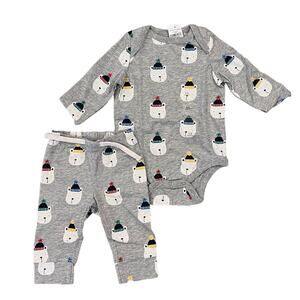 NWT GAP Baby Grey W/Polar Bear Print Bodysuit & Pull-On Pants - SIZE 3-6M